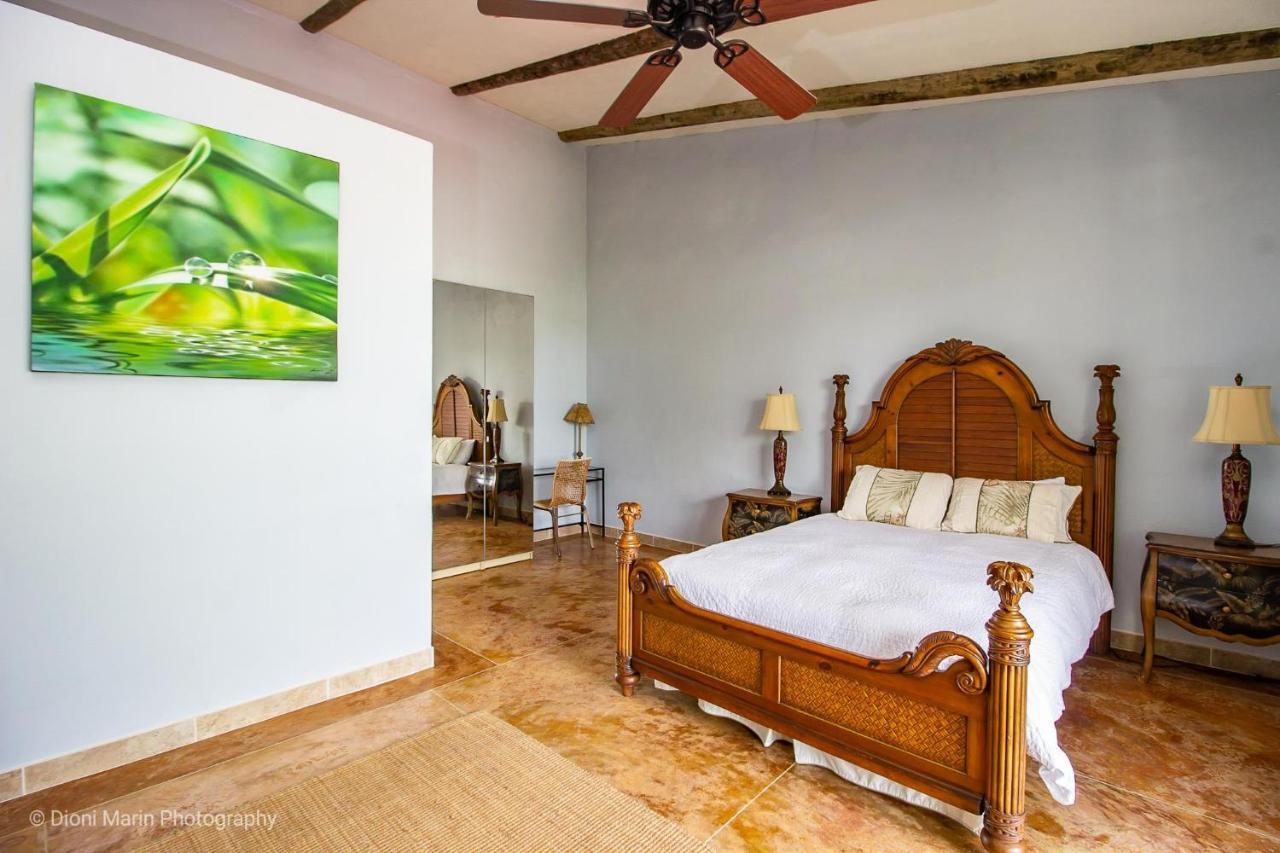 Almond Tree Hotel Resort Corozal Eksteriør billede