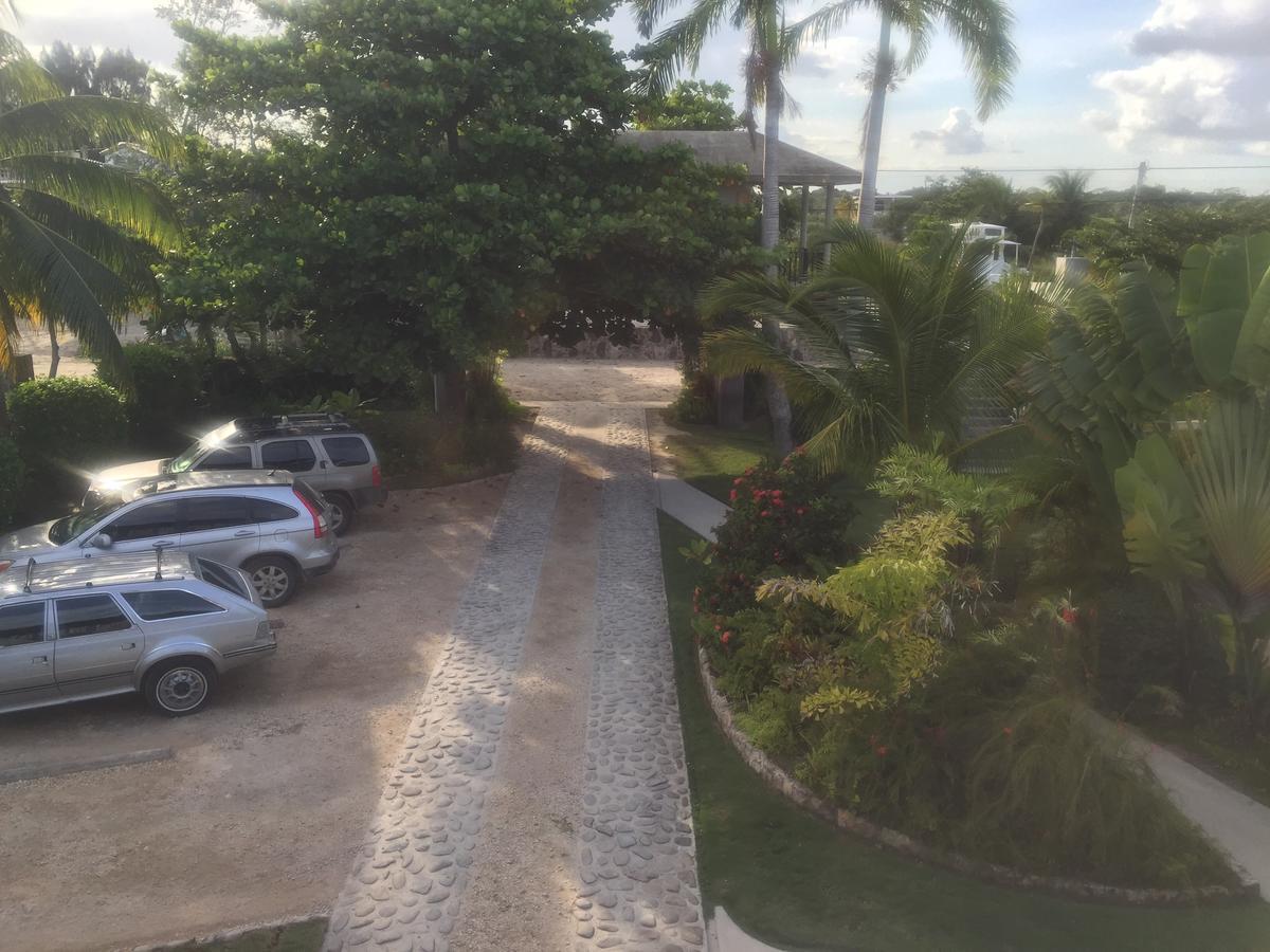 Almond Tree Hotel Resort Corozal Eksteriør billede