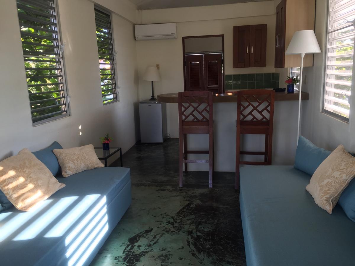 Almond Tree Hotel Resort Corozal Eksteriør billede