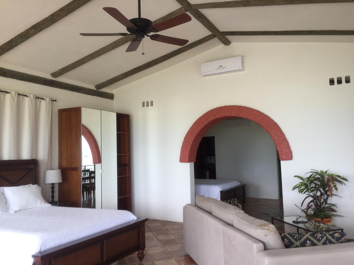 Almond Tree Hotel Resort Corozal Eksteriør billede