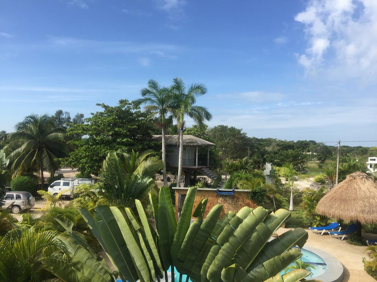 Almond Tree Hotel Resort Corozal Eksteriør billede